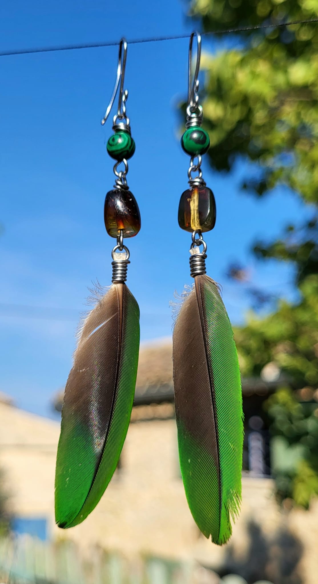 Boucles d'Oreilles Plumes Vertes Ambre Œil du Tigre - Pierre
