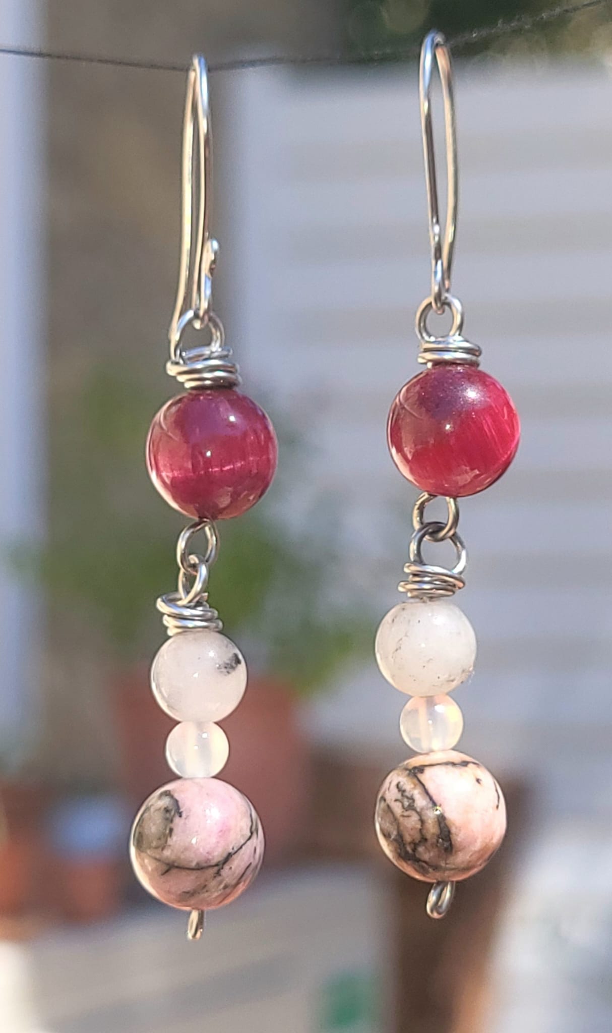 Boucles rhodonite oeil du tigre rose doré bijou artisanal