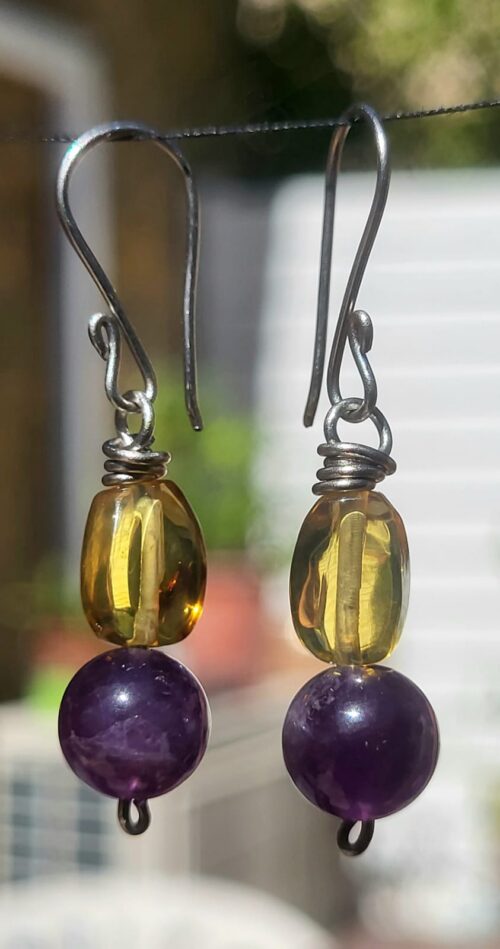 Boucles d'Oreilles Ambre Améthyste Doré Violet - Bijou Artisanal Mexicain Femme - Vue principale | Artisanat Mexique
