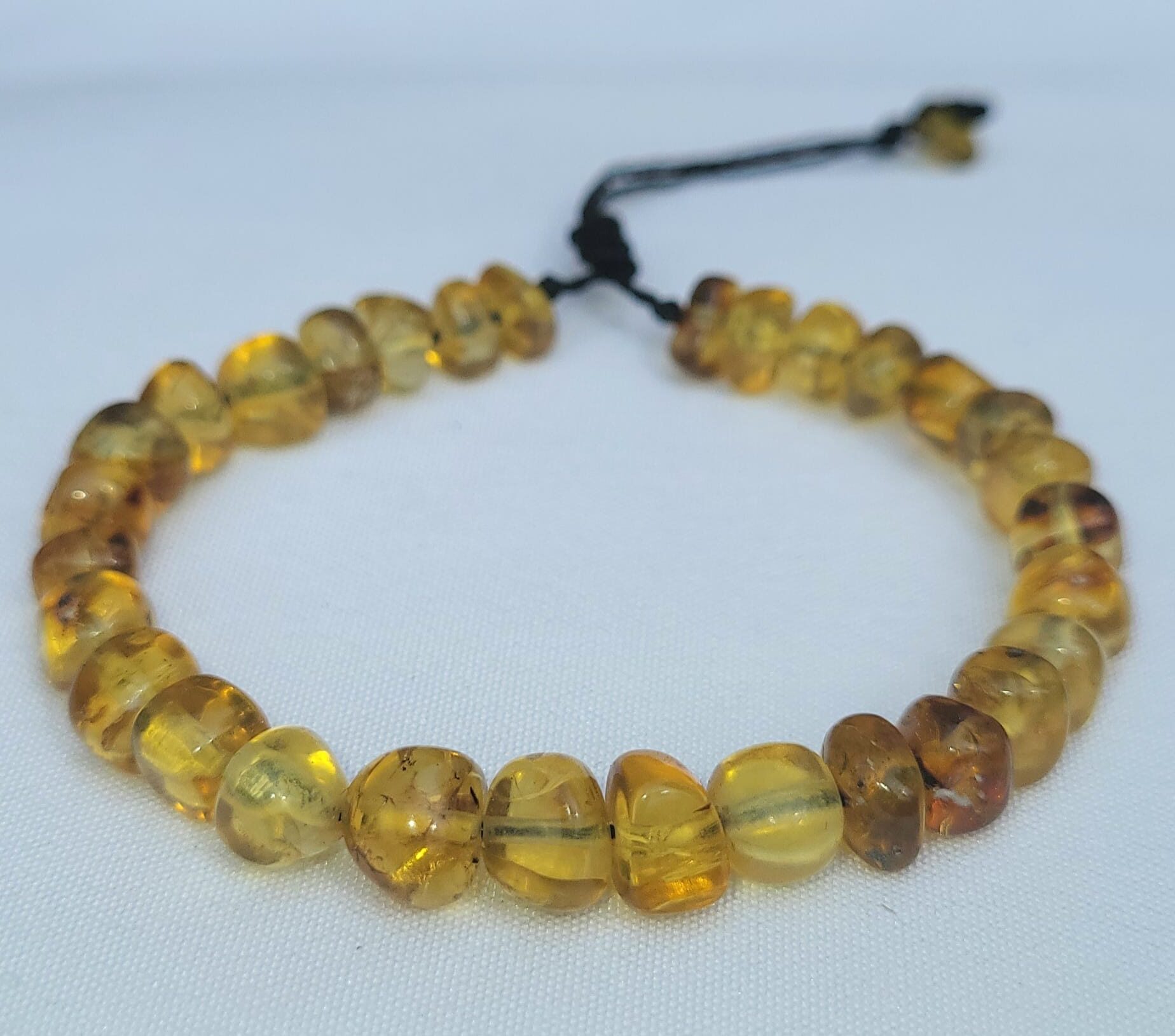 Bracelet Perles Ambre Doré Translucide du Chiapas - Vue principale | Artisanat Mexique
