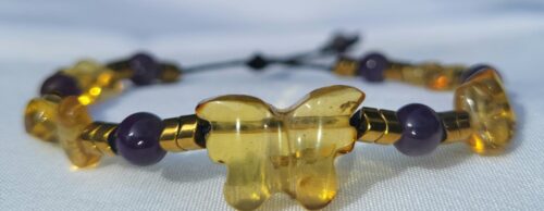 Bracelet Ambre Améthyste Papillon Doré du Chiapas Ajustable - Vue principale | Artisanat Mexique