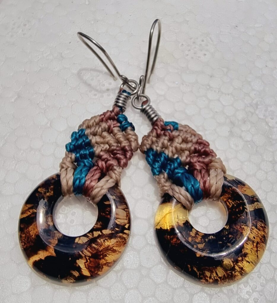 Privé : Boucles d&rsquo;Oreilles Ambre Inclusions Macramé Tricolore – Fait Main Mexique Femme