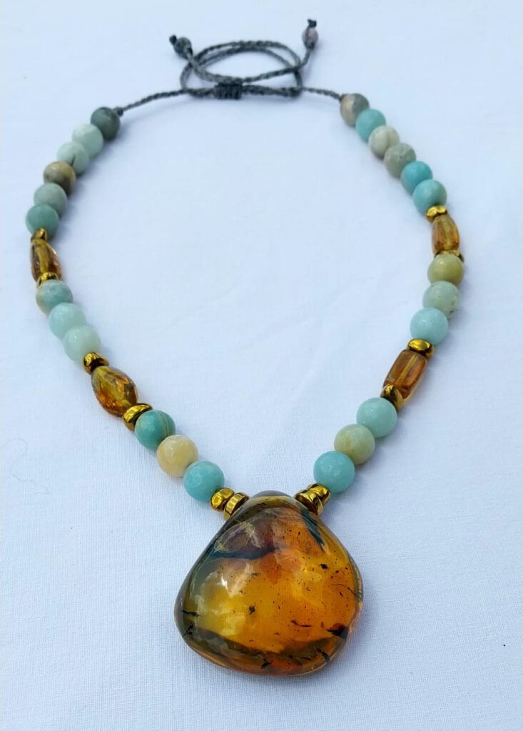 Collier Ambre Véritable du Chiapas Pendentif Central Doré – Pierre Naturelle Fait Main Mexique Femme