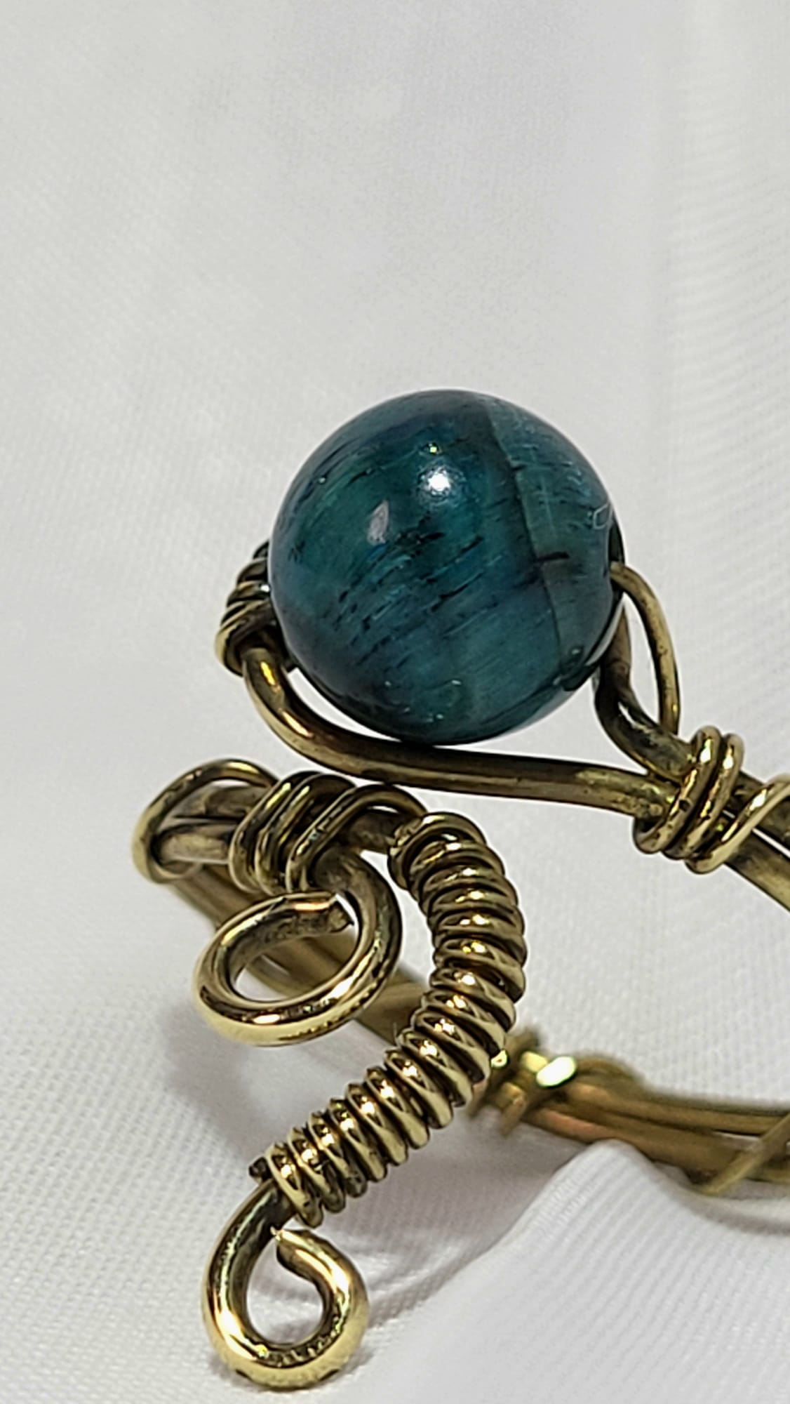 Bague Oeil de Tigre Wire-wrap Acier Doré Fait Main