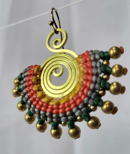 Boucles Bronze Macramé Corail Jaune Vert Fait Main