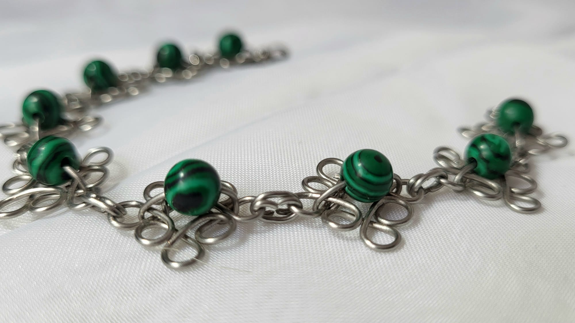 Bracelet filigrane fleurs malachite verte fait main