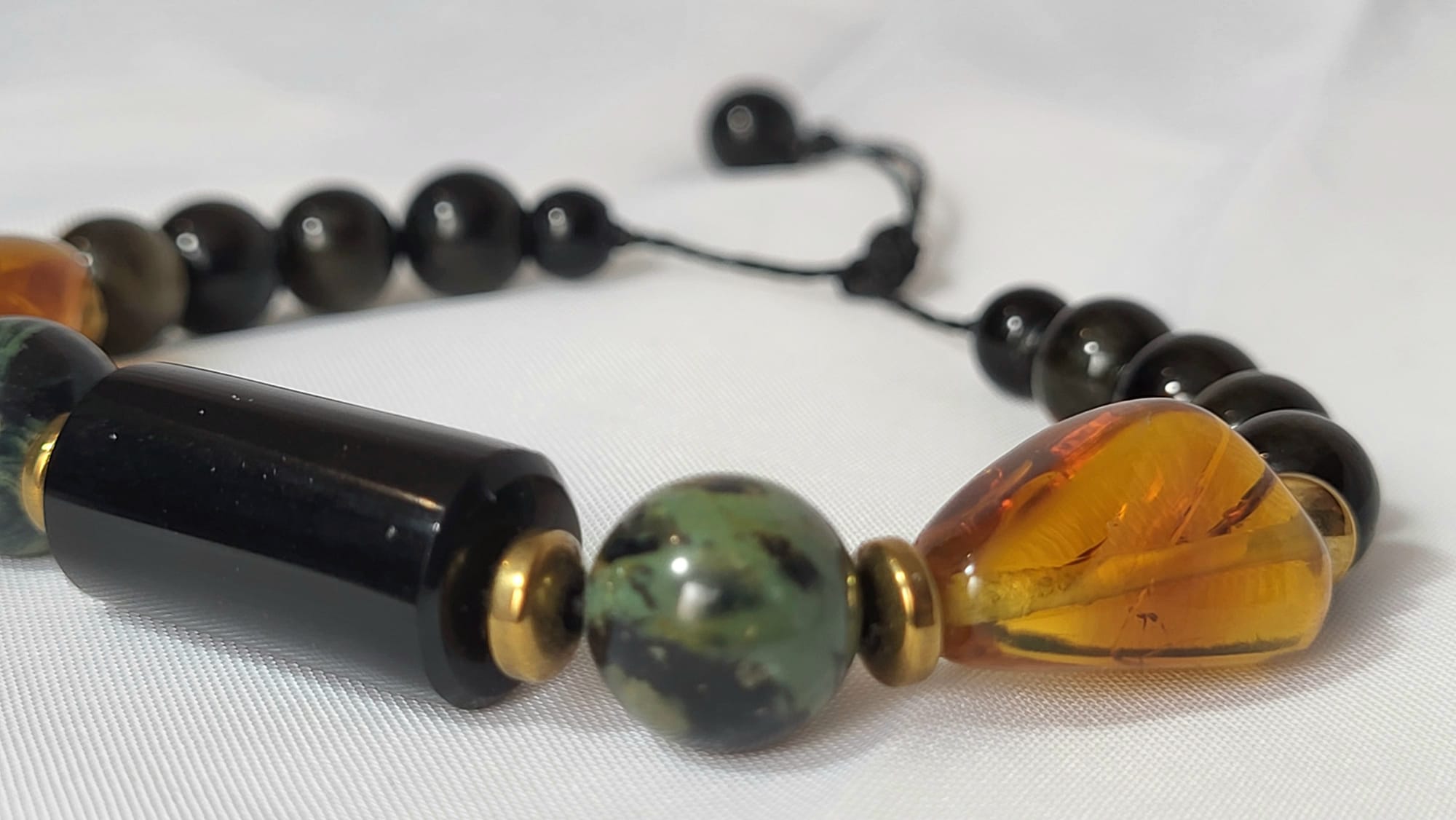 Bracelet ambre obsidienne jade trio sacré fait main maya