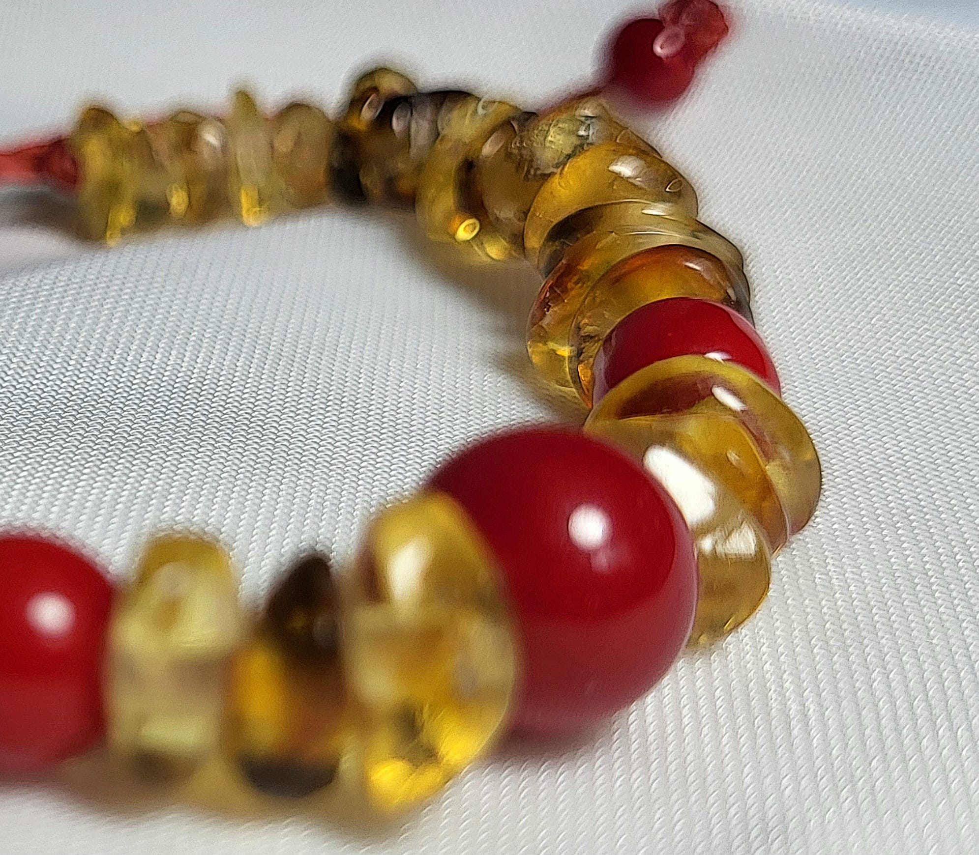 Bracelet Enfant Ambre & Cornaline Orange Fait Main