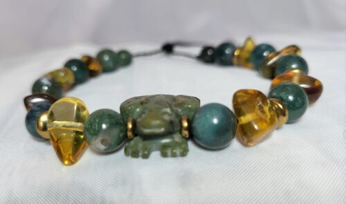 Bracelet Ambre Jade Crapaud Sculpté Maya Fait Main
