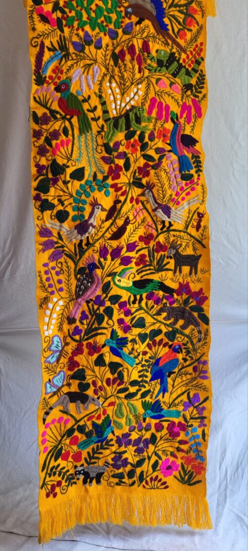 Broderie Chiapas Jaune Jungle Animaux Fait Main 192cm