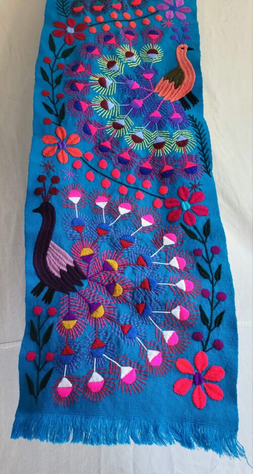 Broderie Chiapas Bleu Paon Fait Main 162cm Mexique