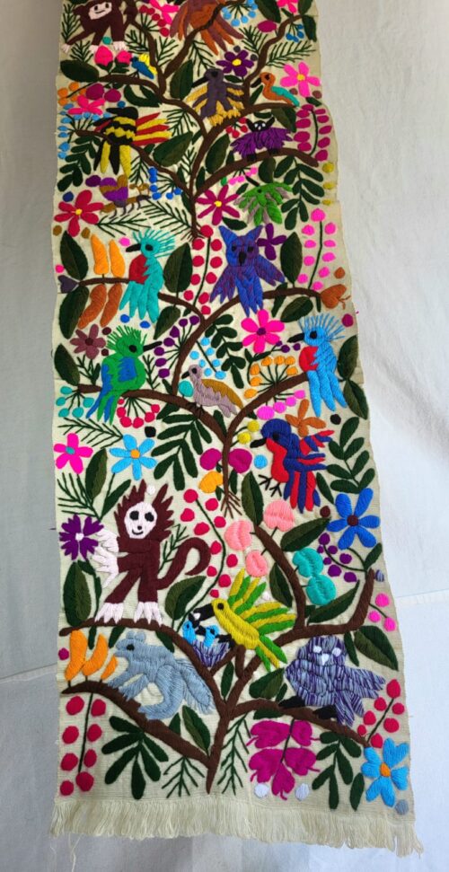 Broderie Chiapas Beige Arbre Vie Singes Perroquets