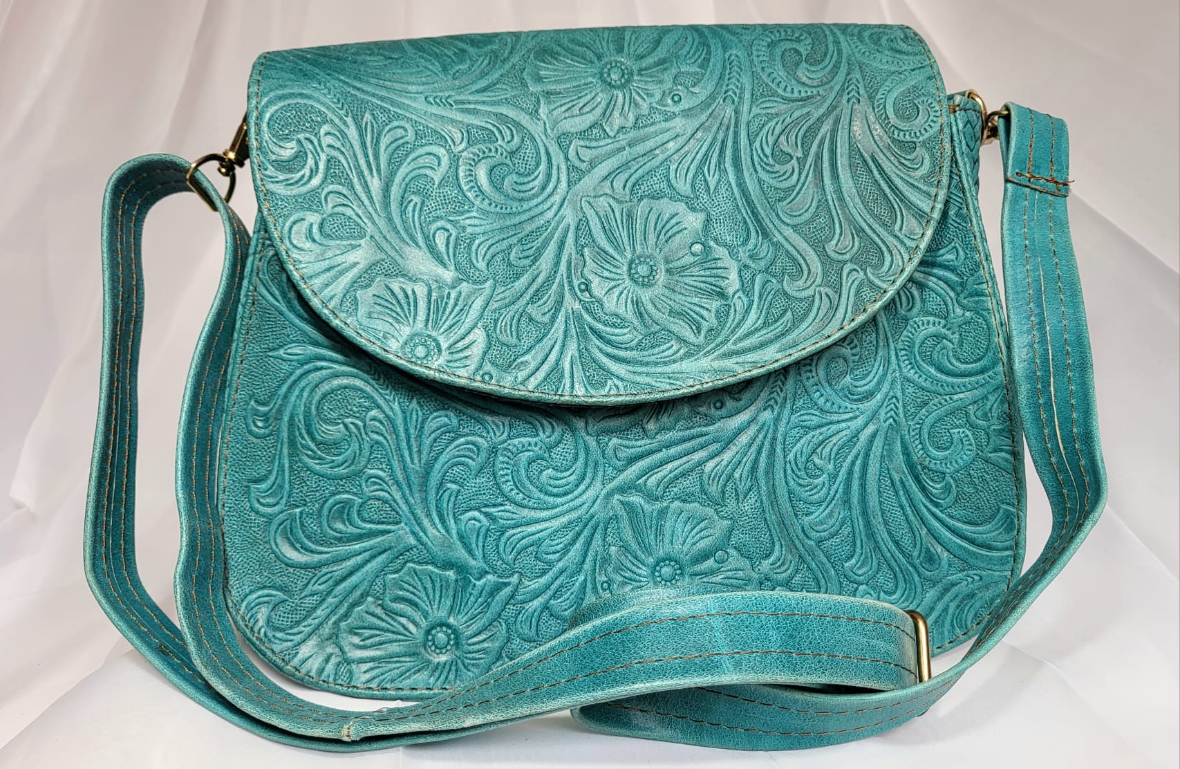 sacs-cuir-coule-0441-2026-03-15-at-9-28-57-PM-1 Sac Cuir Turquoise Artisanat Mexicain