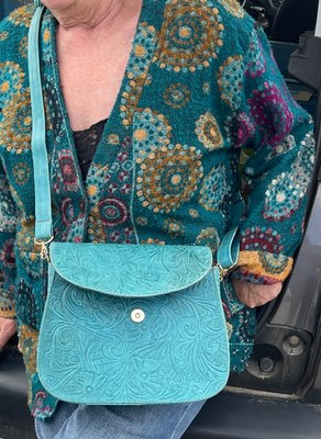 Sac cuir turquoise offert par rgder_69